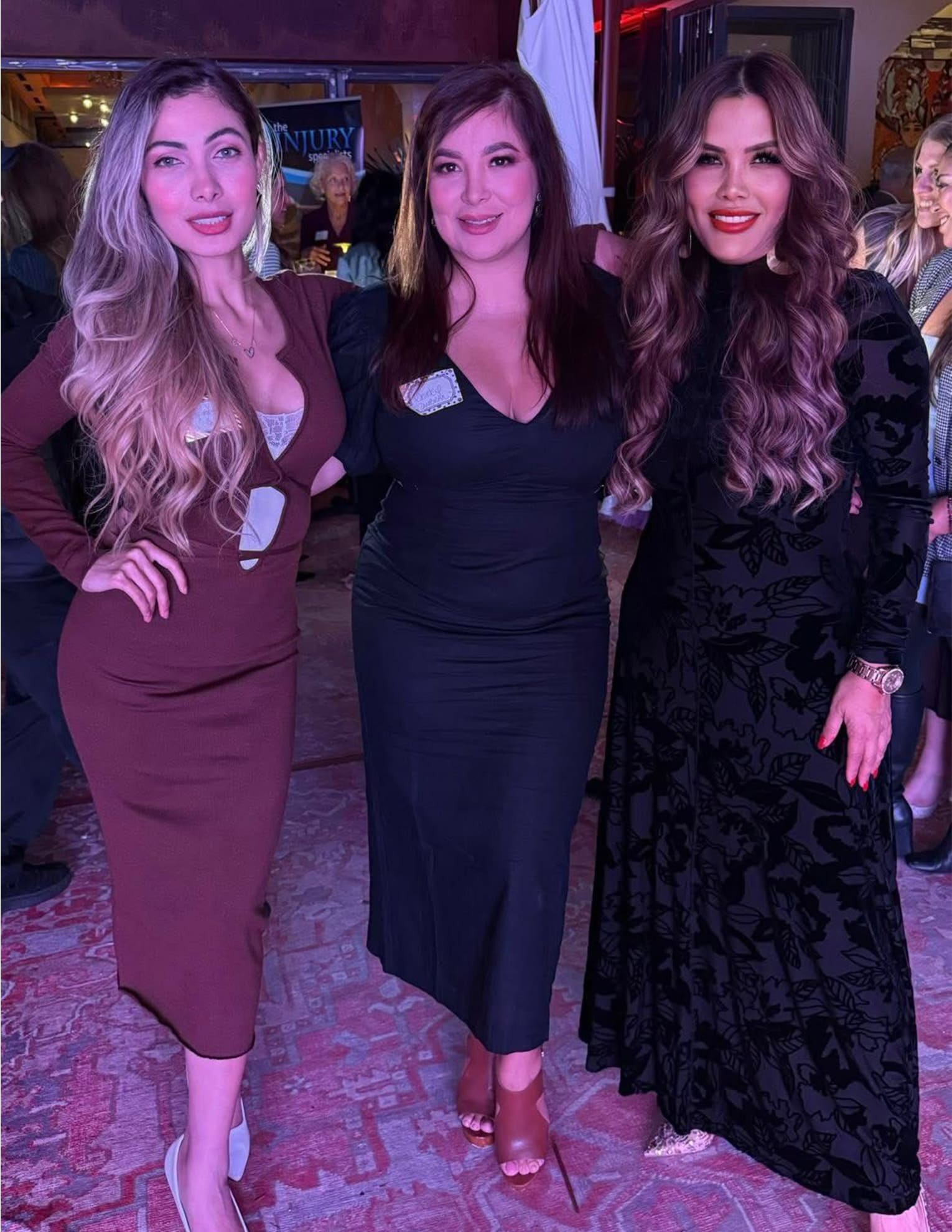 REDIMENCION DE FOTOS vertical 2_0000s_0000s_0004_fbe1f1c4-86fa-4bd6-b62e-6064adcb28ec